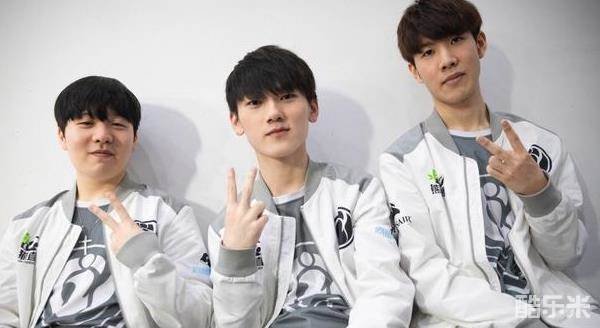 在更新换代 在更新换代