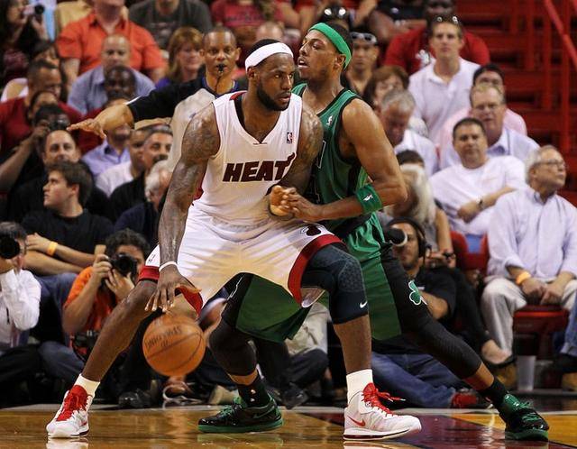 延伸至内容 延伸至内容